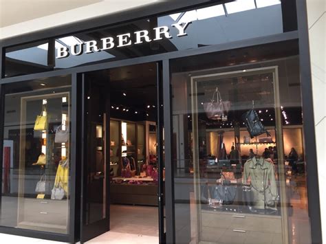 Burberry outlet mall near me